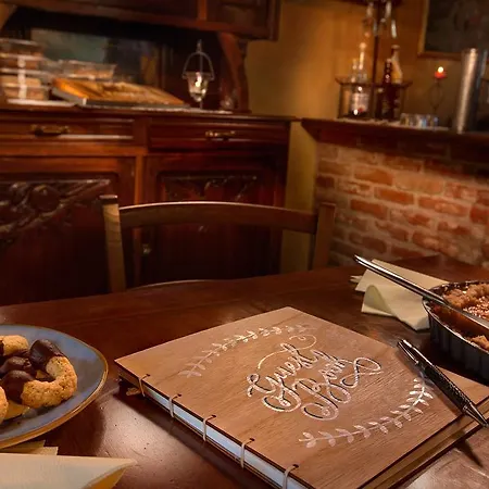 Country house Langhe Cherasco