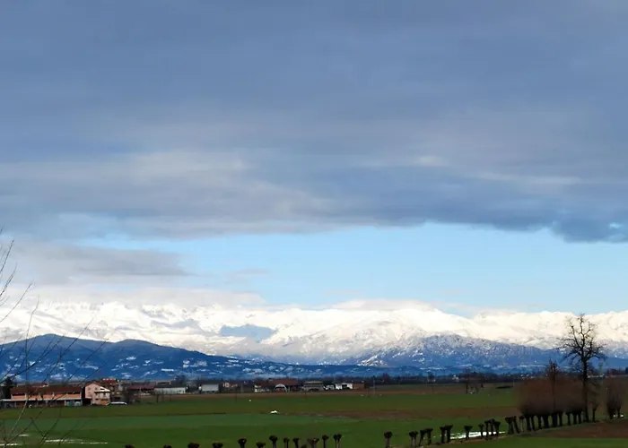 Langhe Hétvégi ház *