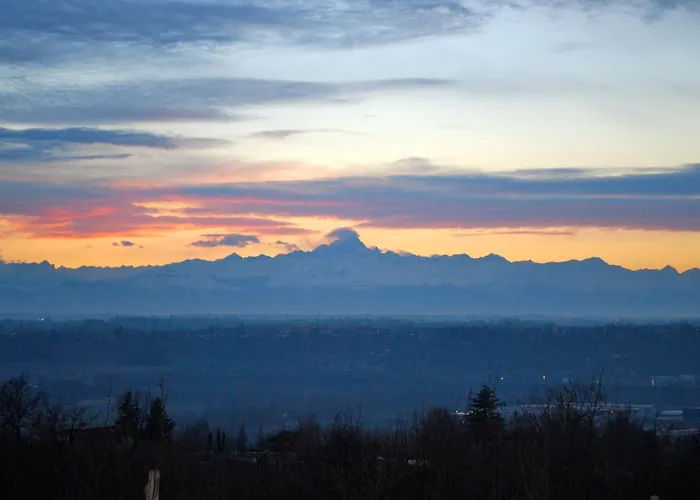 Langhe Hétvégi ház *